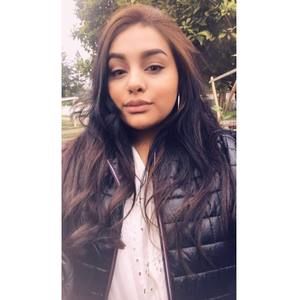 Meet your Posher, Valerie